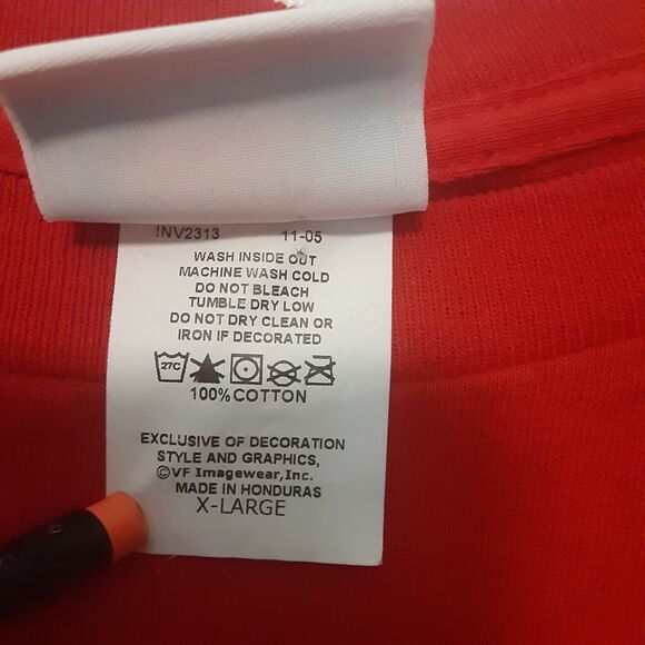 Tampa Bay Buccaneers 2005 NFC South Champions Mens XL Red Long Sleeve Tee NFL - Picture 4 of 7